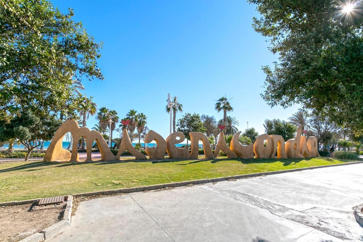 -Malagasunapts- West Beach Malaga Seafood & Relax 外观 照片