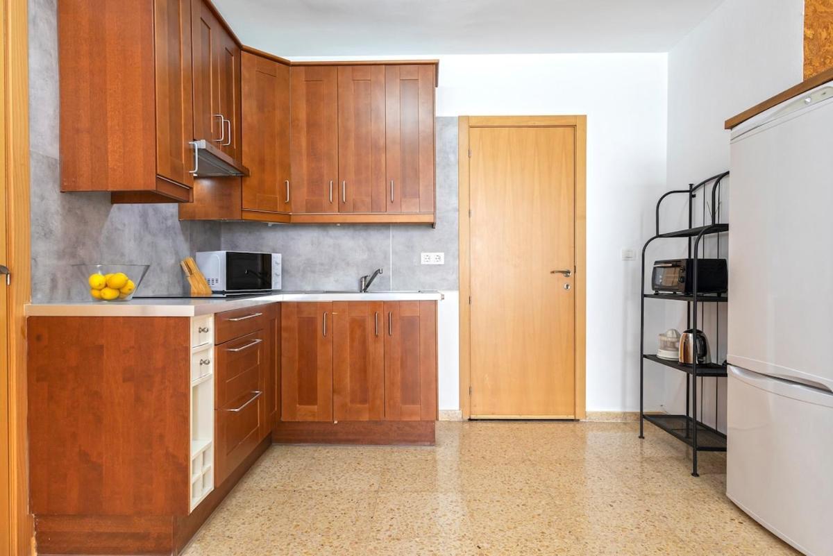 -Malagasunapts- West Beach Malaga Seafood & Relax 外观 照片